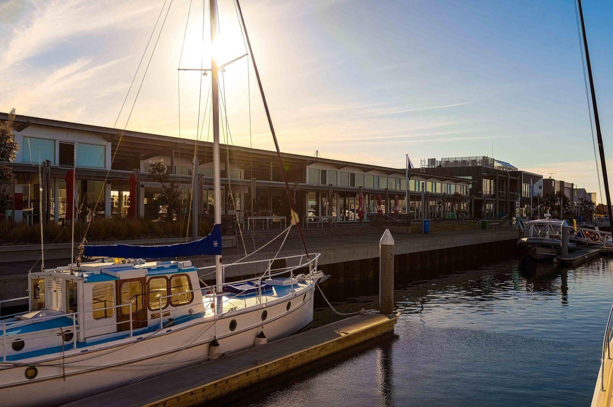 Point Lonsdale Holiday Apartments (Adults Only) Queenscliff Zewnętrze zdjęcie